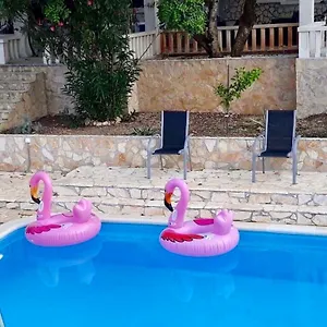A & A Luxury , Trogir Kroatien